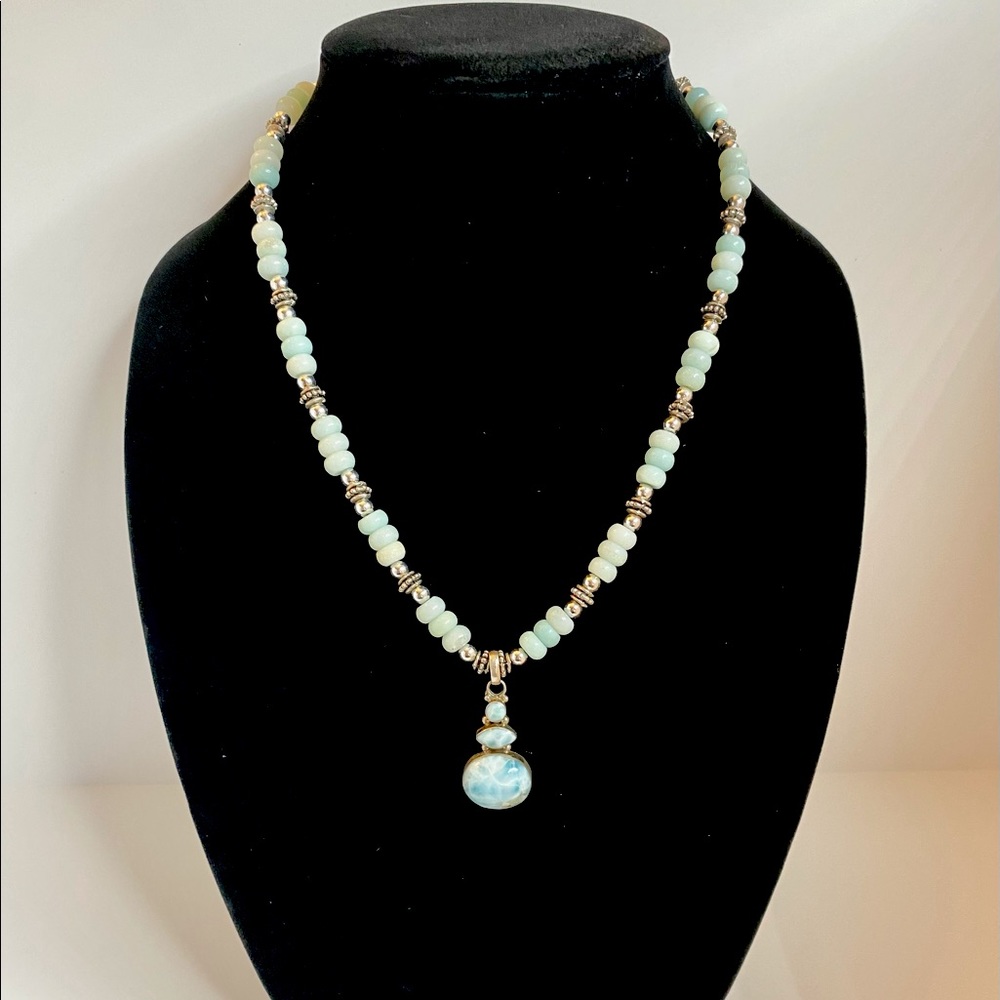 *Turquoise pendant necklace
